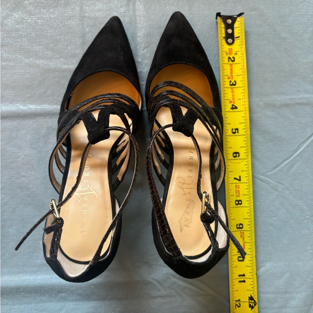 IVANKA TRUMP BLACK HIGH HEEL SHOES - 6M - Picture 8 of 9